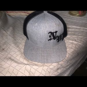 NW Hat
